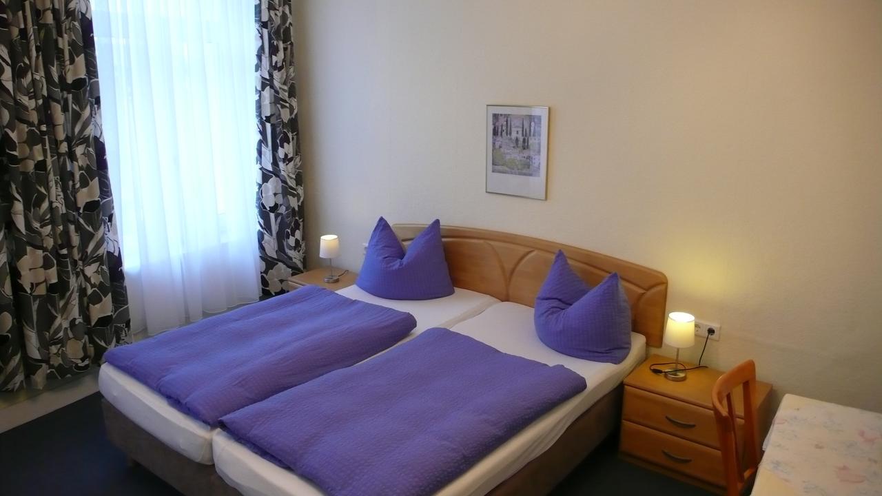 Storyhotel Bergischer Hof Konigswinter Room photo